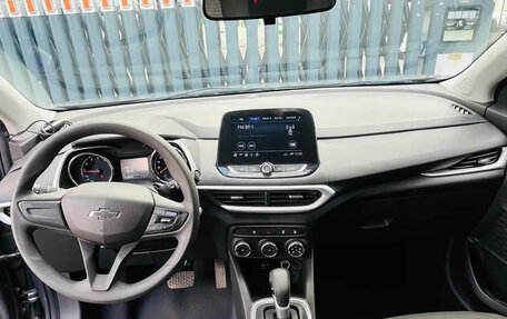 Chevrolet Tracker, 2020 год, 950 111 рублей, 6 фотография
