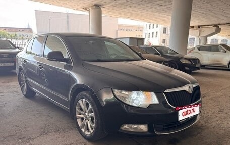 Skoda Superb III рестайлинг, 2011 год, 1 000 000 рублей, 2 фотография