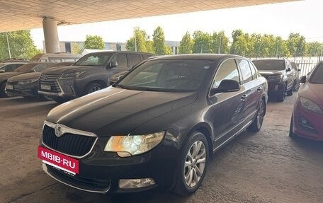 Skoda Superb III рестайлинг, 2011 год, 1 000 000 рублей, 4 фотография