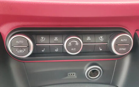 Alfa Romeo Stelvio, 2021 год, 3 000 111 рублей, 9 фотография
