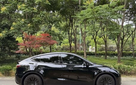 Tesla Model Y I, 2022 год, 4 000 275 рублей, 8 фотография