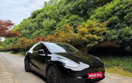 Tesla Model Y I, 2022 год, 4 000 275 рублей, 3 фотография
