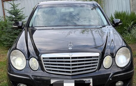 Mercedes-Benz E-Класс, 2008 год, 500 000 рублей, 3 фотография