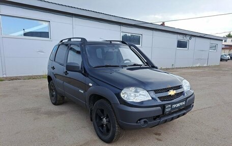 Chevrolet Niva I рестайлинг, 2015 год, 499 000 рублей, 3 фотография