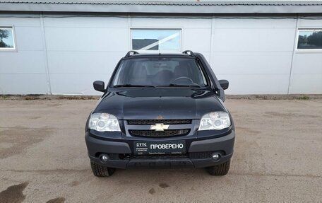Chevrolet Niva I рестайлинг, 2015 год, 499 000 рублей, 2 фотография