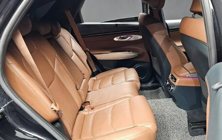 Genesis GV70, 2022 год, 3 100 000 рублей, 14 фотография
