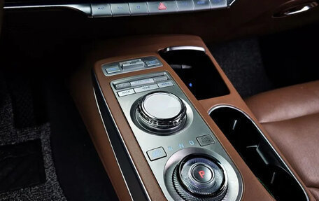 Genesis GV70, 2022 год, 3 100 000 рублей, 13 фотография