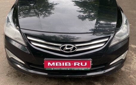 Hyundai Solaris II рестайлинг, 2014 год, 730 000 рублей, 5 фотография
