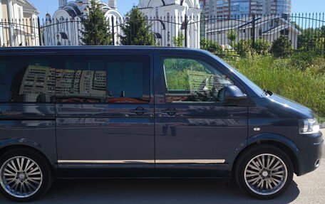 Volkswagen Multivan T5, 2011 год, 2 650 000 рублей, 4 фотография