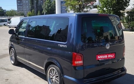 Volkswagen Multivan T5, 2011 год, 2 650 000 рублей, 7 фотография