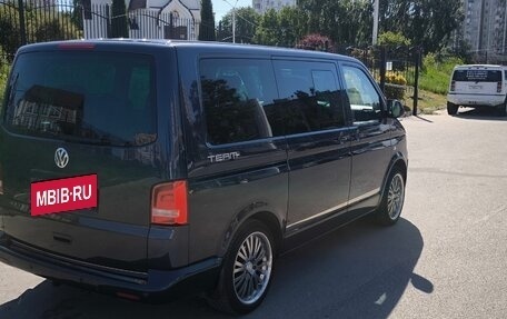 Volkswagen Multivan T5, 2011 год, 2 650 000 рублей, 5 фотография
