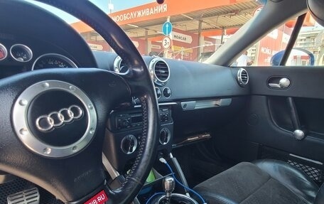 Audi TT, 2003 год, 825 000 рублей, 14 фотография