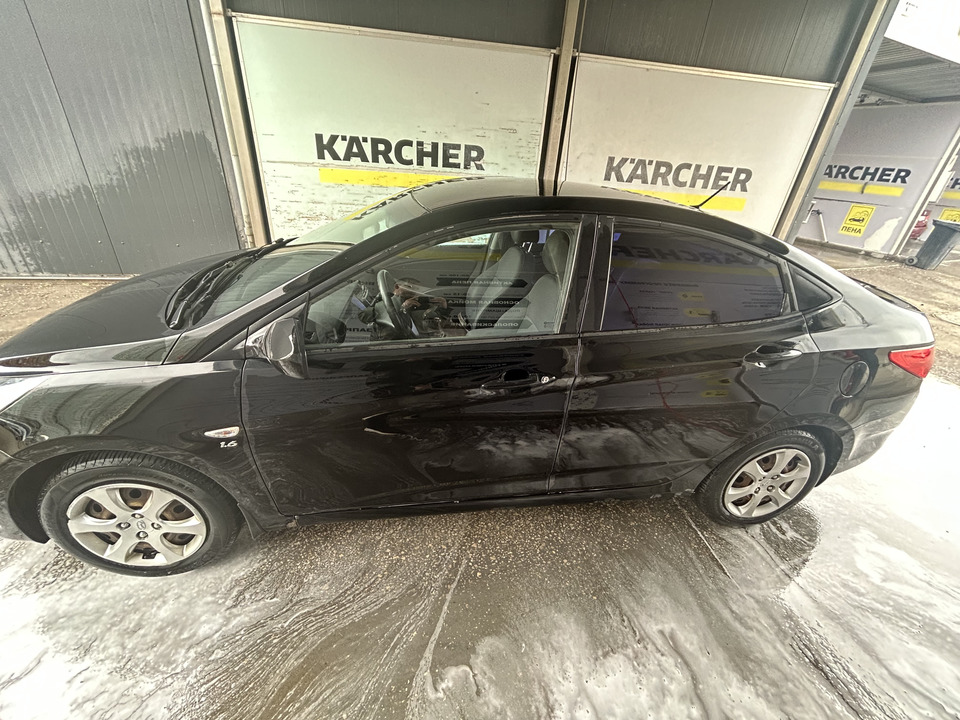Hyundai Solaris I, 2012 год, 950 000 рублей, 8 фотография