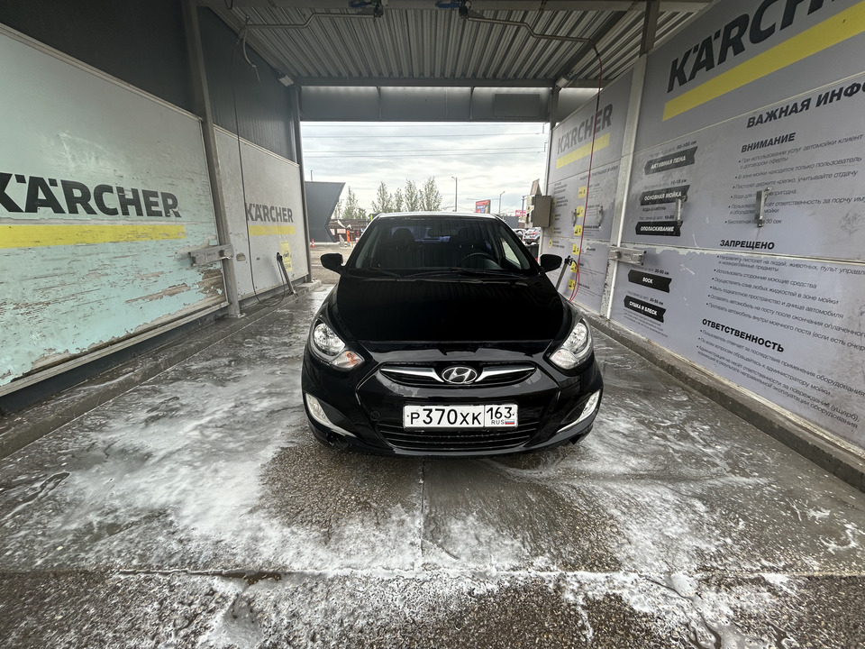 Hyundai Solaris I, 2012 год, 950 000 рублей, 6 фотография
