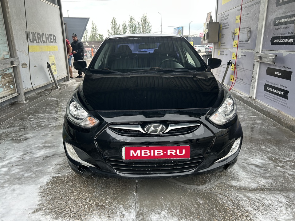 Hyundai Solaris I, 2012 год, 950 000 рублей, 14 фотография