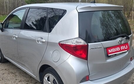 Toyota Ractis II, 2011 год, 850 000 рублей, 11 фотография