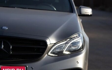 Mercedes-Benz E-Класс, 2013 год, 2 500 000 рублей, 7 фотография