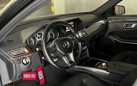 Mercedes-Benz E-Класс, 2013 год, 2 500 000 рублей, 8 фотография