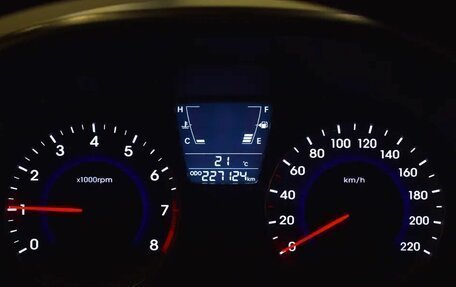Hyundai Solaris II рестайлинг, 2013 год, 670 000 рублей, 6 фотография
