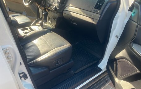 Mitsubishi Pajero IV, 2010 год, 1 750 000 рублей, 8 фотография