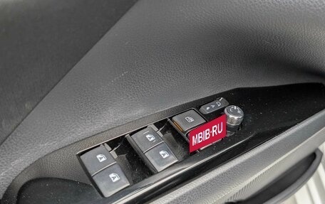 Toyota Camry, 2020 год, 2 349 000 рублей, 12 фотография