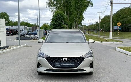 Hyundai Solaris II рестайлинг, 2020 год, 1 350 000 рублей, 2 фотография