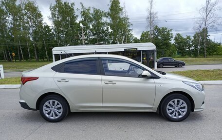 Hyundai Solaris II рестайлинг, 2020 год, 1 350 000 рублей, 4 фотография