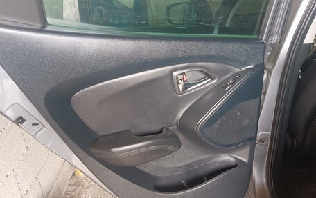 Hyundai ix35 I рестайлинг, 2012 год, 1 750 000 рублей, 8 фотография