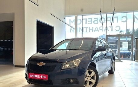 Chevrolet Cruze II, 2011 год, 699 000 рублей, 1 фотография