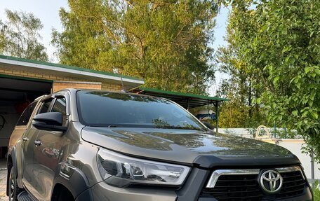 Toyota Hilux VIII, 2020 год, 1 фотография