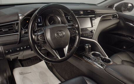 Toyota Camry, 2020 год, 2 629 000 рублей, 7 фотография
