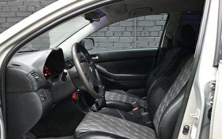 Toyota Avensis III рестайлинг, 2007 год, 830 000 рублей, 10 фотография