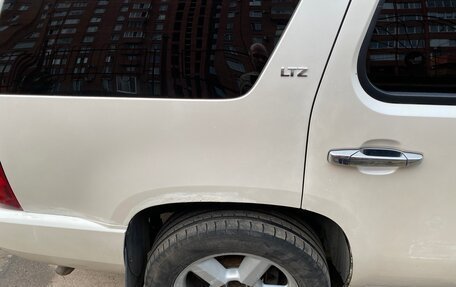 Chevrolet Tahoe III, 2012 год, 1 650 000 рублей, 6 фотография