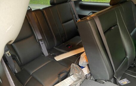 Chevrolet Tahoe III, 2012 год, 1 650 000 рублей, 7 фотография
