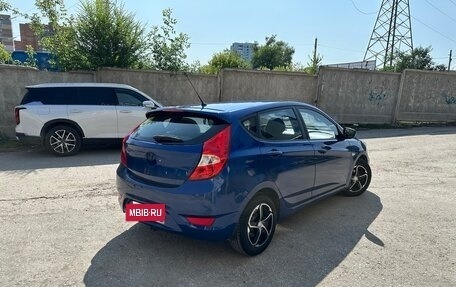 Hyundai Solaris II рестайлинг, 2013 год, 850 000 рублей, 5 фотография