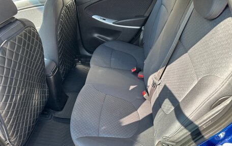 Hyundai Solaris II рестайлинг, 2013 год, 850 000 рублей, 12 фотография