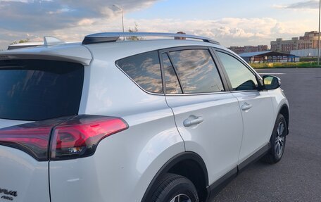 Toyota RAV4, 2015 год, 2 650 000 рублей, 4 фотография