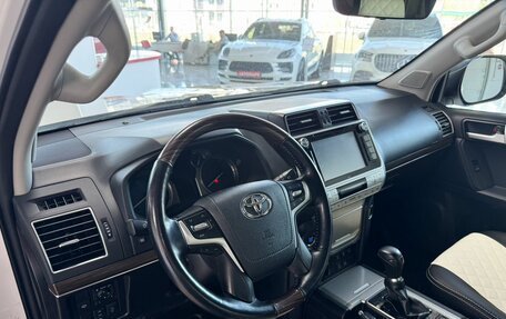 Toyota Land Cruiser Prado 150 рестайлинг 2, 2017 год, 4 650 000 рублей, 7 фотография