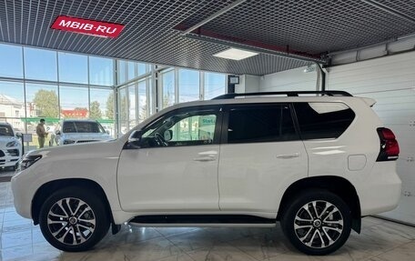 Toyota Land Cruiser Prado 150 рестайлинг 2, 2017 год, 4 650 000 рублей, 3 фотография