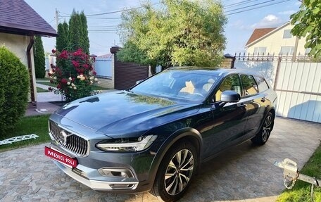 Volvo V90 Cross Country I рестайлинг, 2020 год, 4 850 000 рублей, 5 фотография