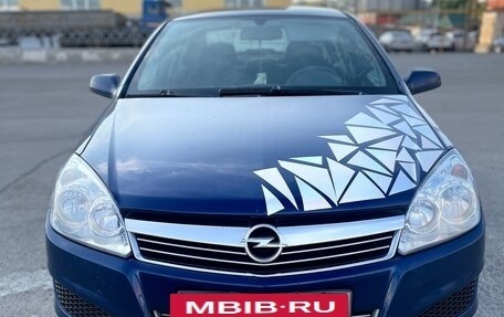 Opel Astra H, 2008 год, 650 000 рублей, 2 фотография