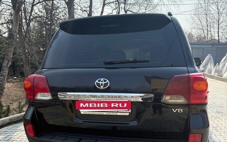 Toyota Land Cruiser 200, 2013 год, 3 500 000 рублей, 5 фотография