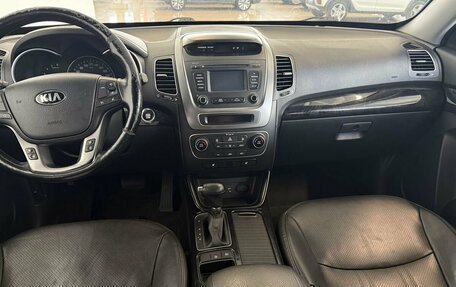KIA Sorento II рестайлинг, 2018 год, 2 100 000 рублей, 12 фотография
