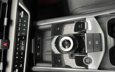 KIA Sportage IV рестайлинг, 2023 год, 2 399 199 рублей, 12 фотография