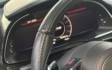 Audi R8, 2019 год, 16 000 000 рублей, 19 фотография