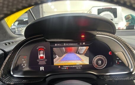 Audi R8, 2019 год, 16 000 000 рублей, 29 фотография