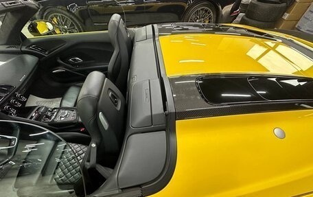 Audi R8, 2019 год, 16 000 000 рублей, 31 фотография