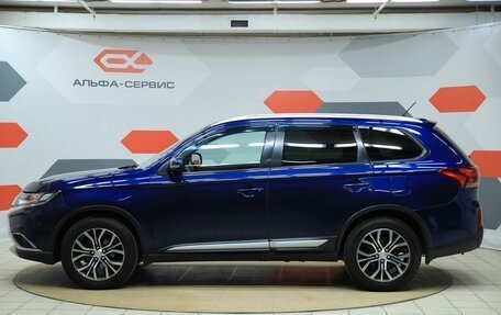 Mitsubishi Outlander III рестайлинг 3, 2015 год, 1 690 000 рублей, 8 фотография