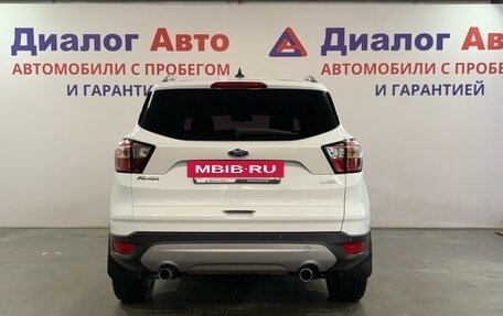 Ford Kuga III, 2017 год, 1 589 000 рублей, 4 фотография