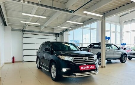 Toyota Highlander III, 2010 год, 2 089 000 рублей, 8 фотография